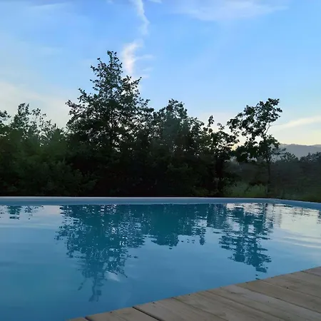 4 Etoiles En Pleine Nature 8 Pers. Hébergement de vacances Entrepierres