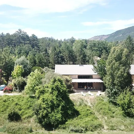 4 Etoiles En Pleine Nature 8 Pers. Holiday home Entrepierres