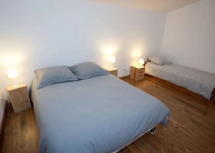 4 Etoiles En Pleine Nature 8 Pers. Entrepierres