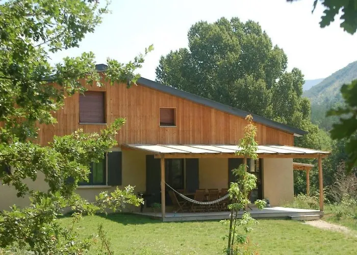 4 Etoiles En Pleine Nature 8 Pers. Hébergement de vacances *