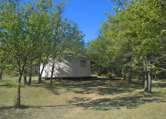 4 Etoiles En Pleine Nature 8 Pers. Hébergement de vacances *